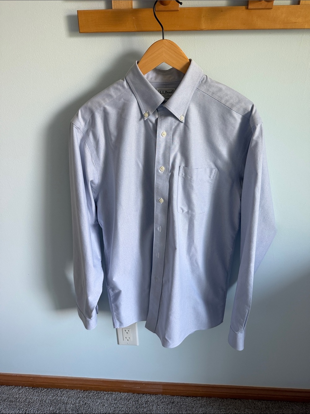 L.L. Bean Men's Light Blue Button-Down Dress Shirt